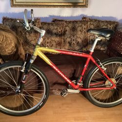 26” Mountain Schwinns 7005 Aluminum Bike For Mens 7 Speeds Excellent Condition $150 Firm 