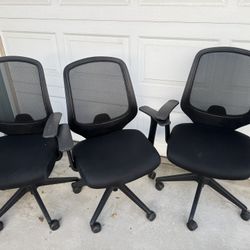 Office Chairs 