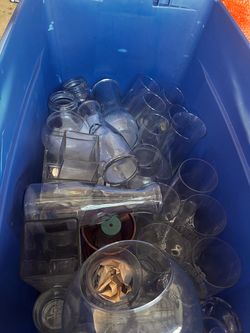 Lots of glassware vases