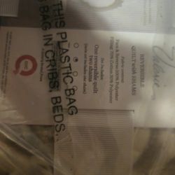 Price Is Firm.. Brand New Full Size Double Sided Comforter