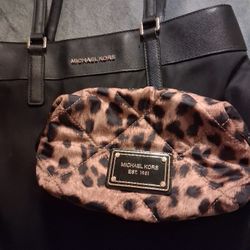 Large Leather Micheal Kors Shoulder Bag With Cheetah Print Make-up Pouch