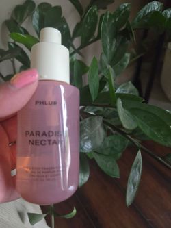 Phlur fragrance