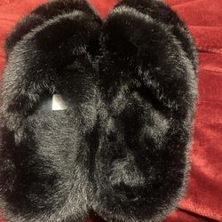 Black fuzzy wedges size 11