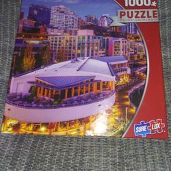 Pier 66 Seattle WA 1000 Piece Jigsaw Puzzle Sure Lox 27 x 19 inch NEW

New Sealed Condition!!

**Bundle and save with combined shipping**

