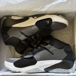 Jordan Zion 2 TB 