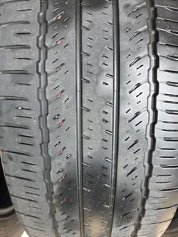 Toyo P225/55R 19