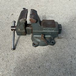 Bench Vice