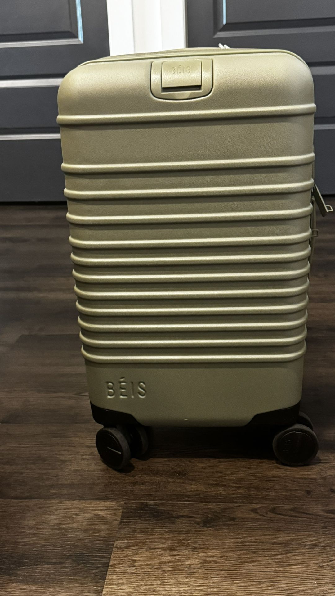 BEIS small carry-on (olive green)