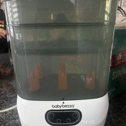 Baby Brezza Bottle Washer, Sterilizer & Dryer Advanced