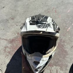 Dirt bike helmet