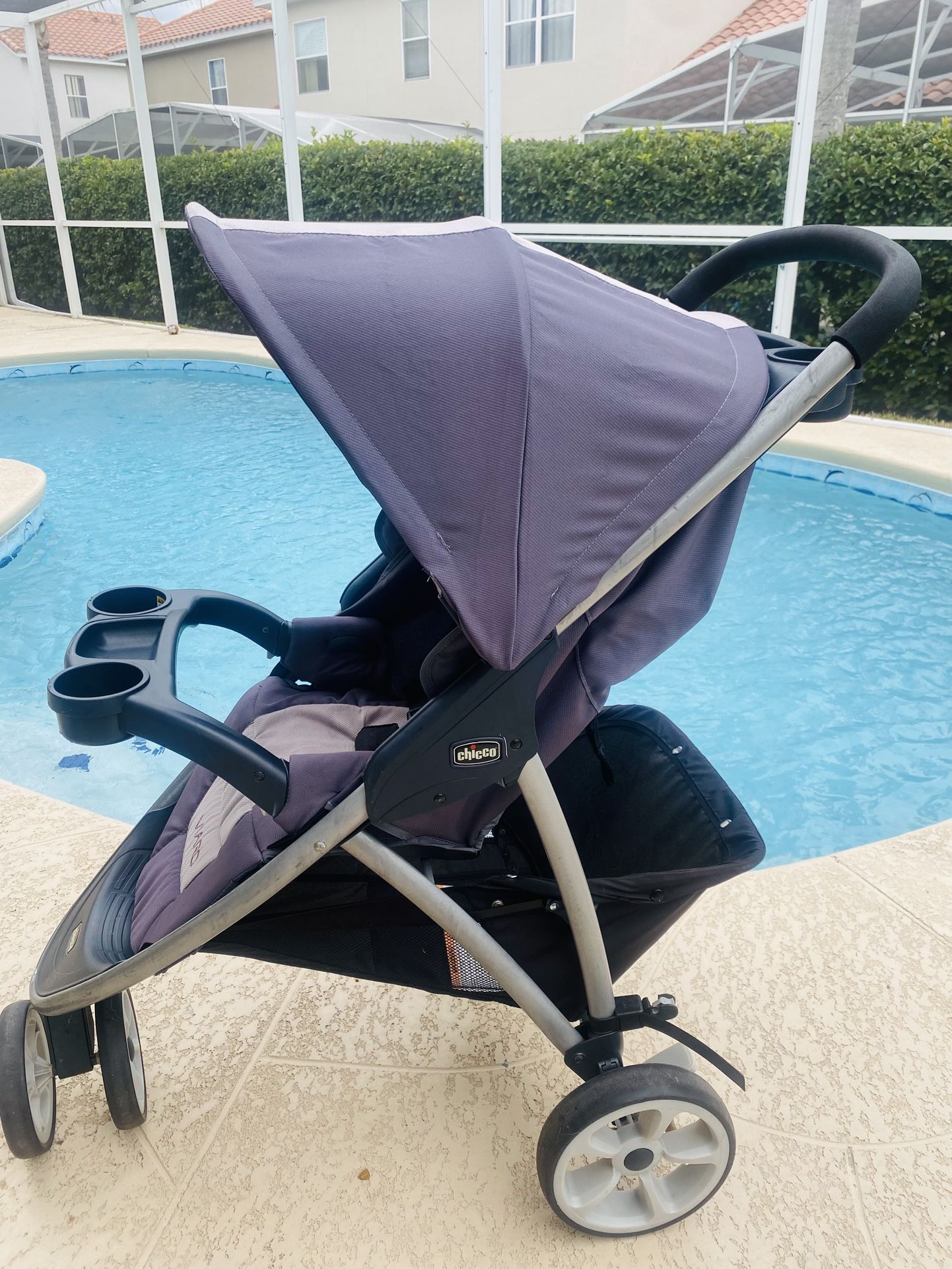 Chicco Viara Single Stroller LIKE NEW BARELY USED!