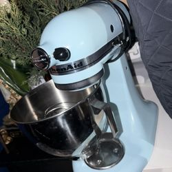 Kitchen Aid  Stand Mixer