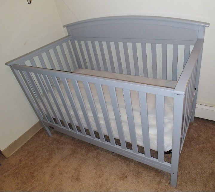 Graco Crib/Toddler Bed