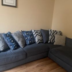 Free Couch 🔥 Today Only 