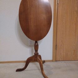 Oval Wooden Accent Table