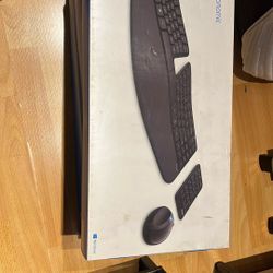 Sculpt Ergonomic Desktop 