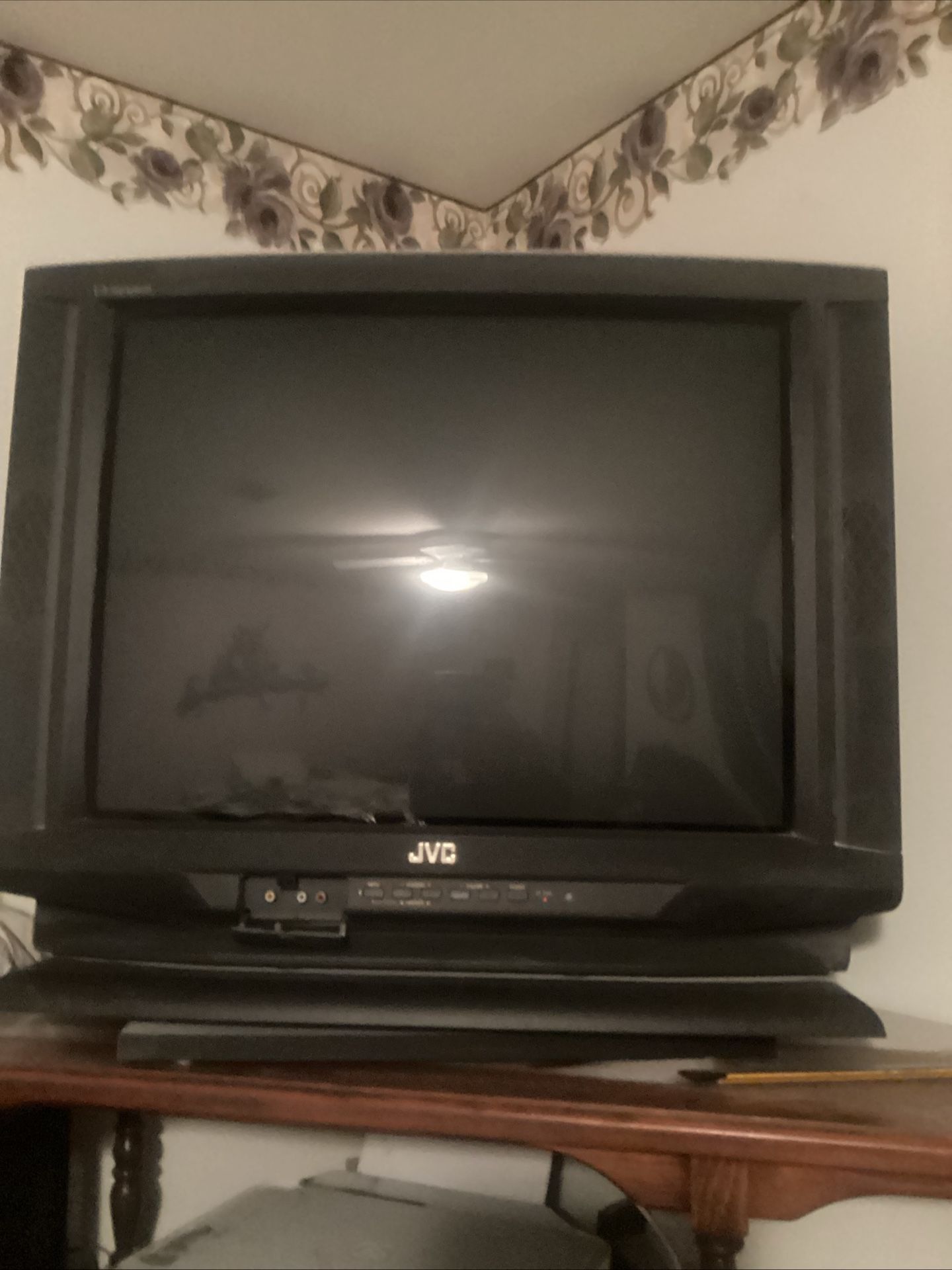 CRT JVC D Series 27inch TV 