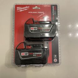 Milwaukee M18 18-Volt Lithium-Ion XC Extended Capacity Battery Pack 3.0Ah (2-Pack)