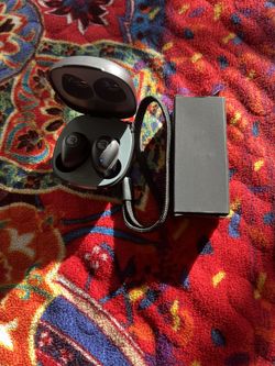 Wireless Fitness Earbuds