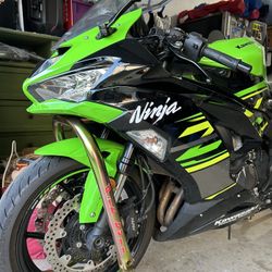 2019 Kawasaki Ninja ZX6R KRT