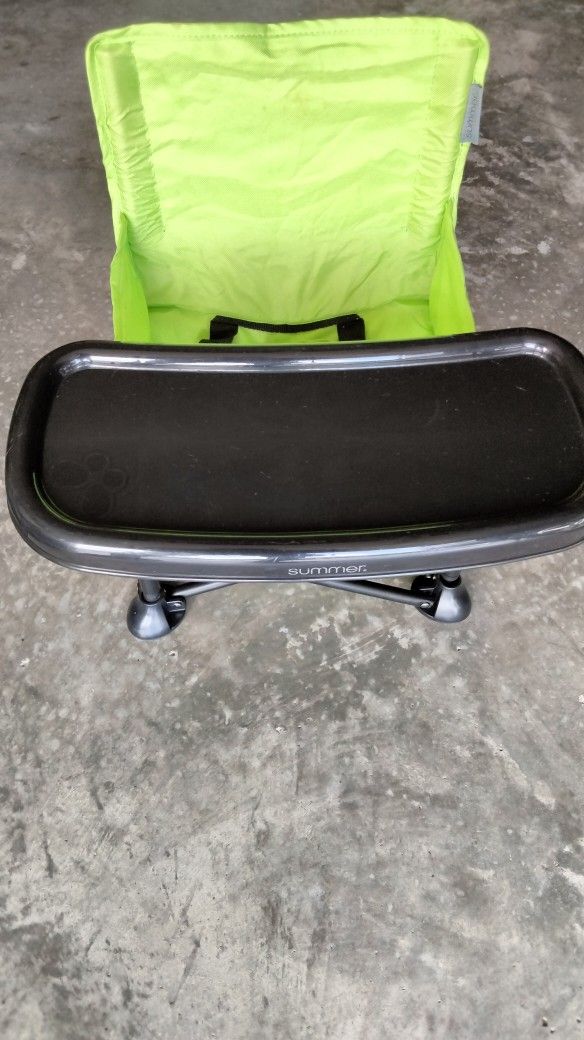 Summer Infant Pop & Sit Portable Booster Seat