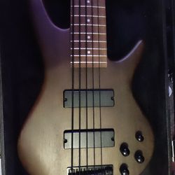 Ibanez 6 String Bass
