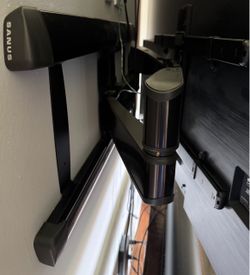 Sanus BLF328-B1 TV wall mount