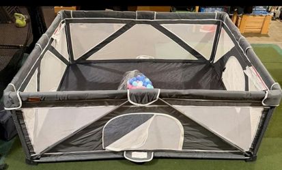 New Yobear Foldable Portable Play Yard Playpen, 79 x 71, Grey
