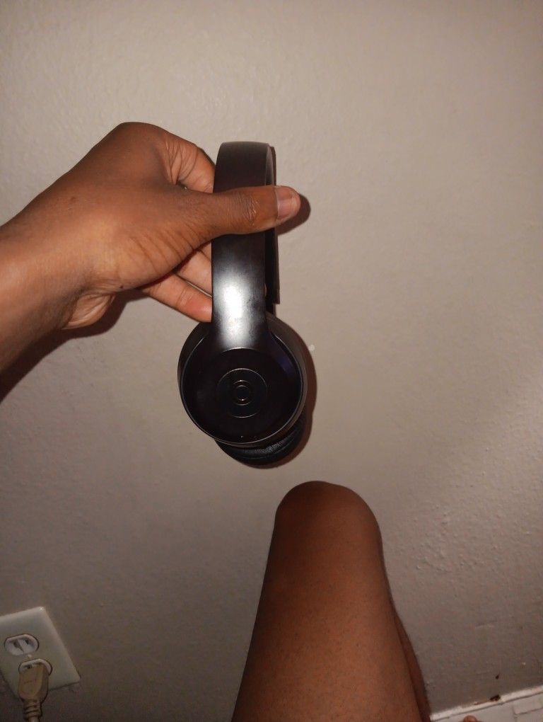 Beats Solo
