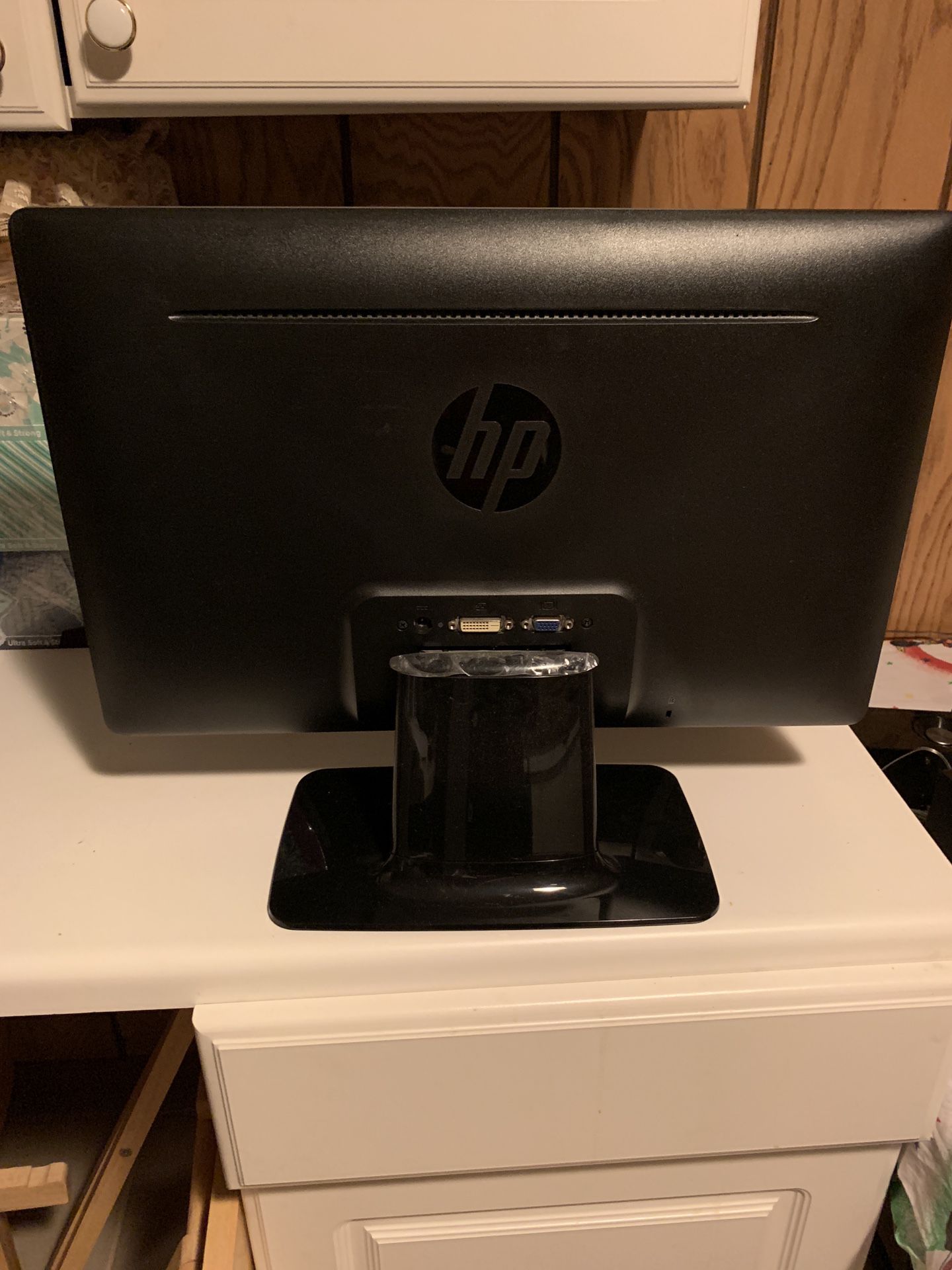 HP Monitors