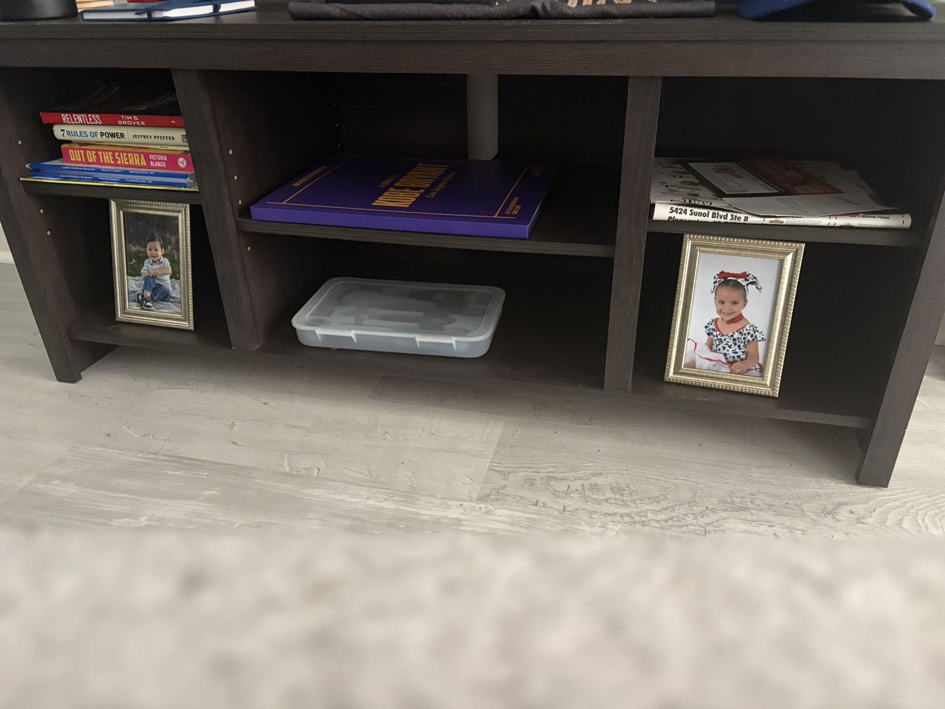 Expresso TV Stand (New