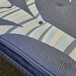 Sterns And Foster Mattresses 60% Off!!!!