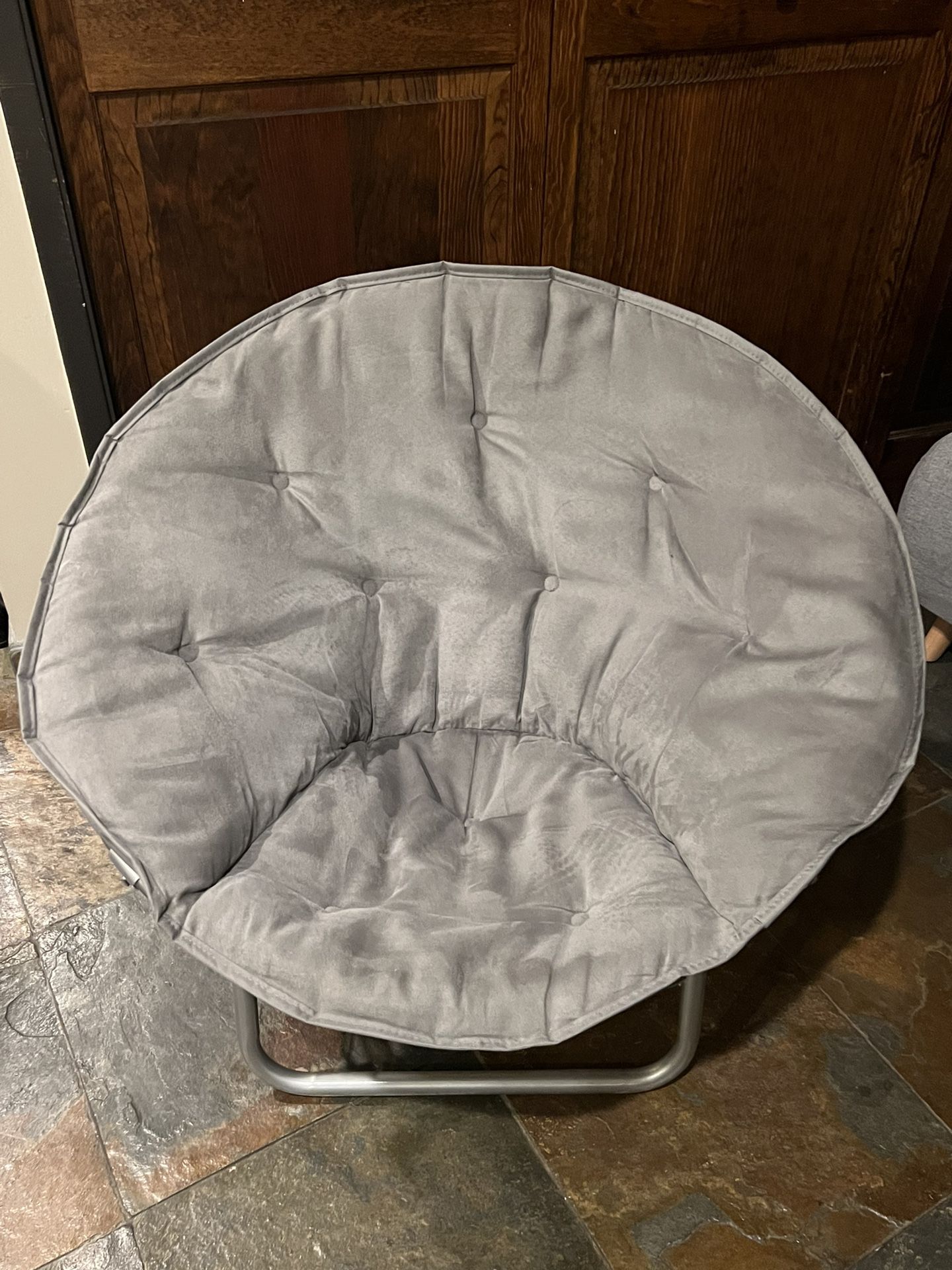 Gray Saucer Chair
