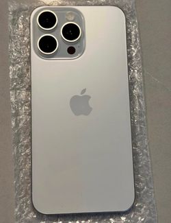 iPhone 15 pro unlocked