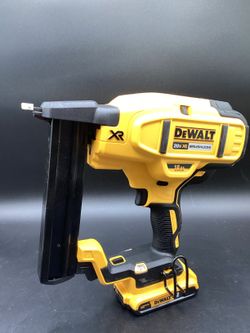 DEWALT 20V XR 18 GA NARROW CROWN STAPLE KIT**(FINANCIAMOS/WE FINANCE)**