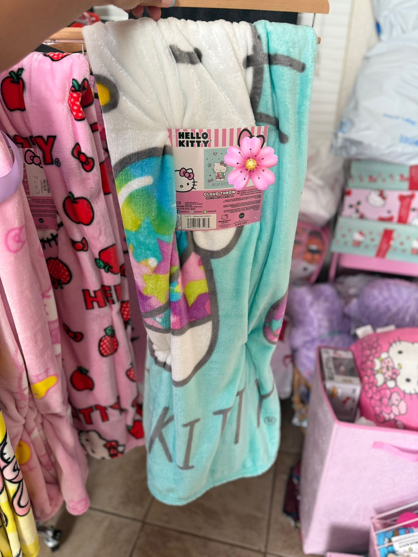 Hello Kitty blanket