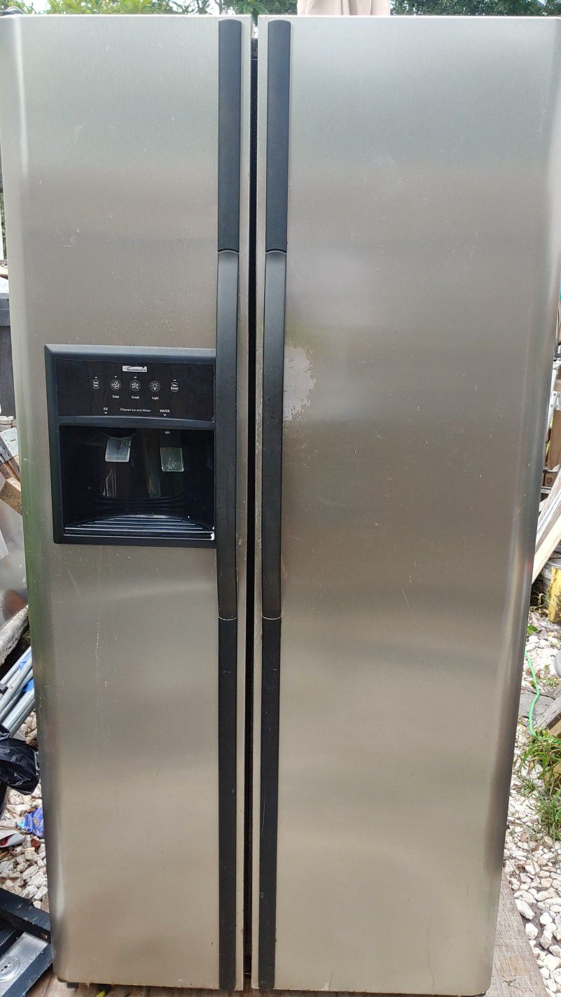 **READ DESCRIPTION** appliance guys!! ( stainless side by side
