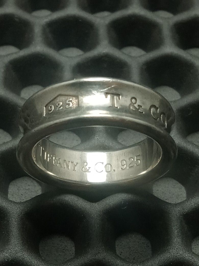 TIFFANY AND CO SILVER RING