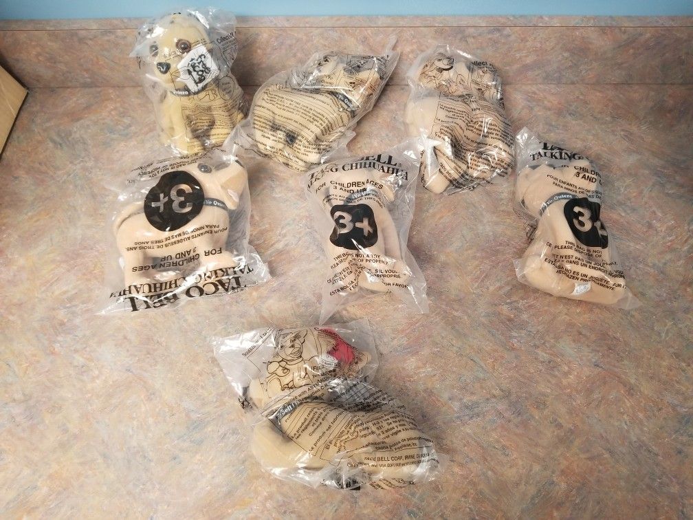 Yo Quiero Taco Bell Promotional Chihuahua McDonalds Talking Plush Figures - 7 of them