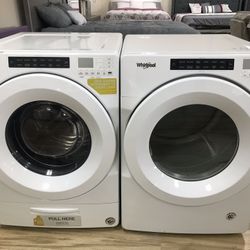 Whirlpool Washer And Dryer Set!!