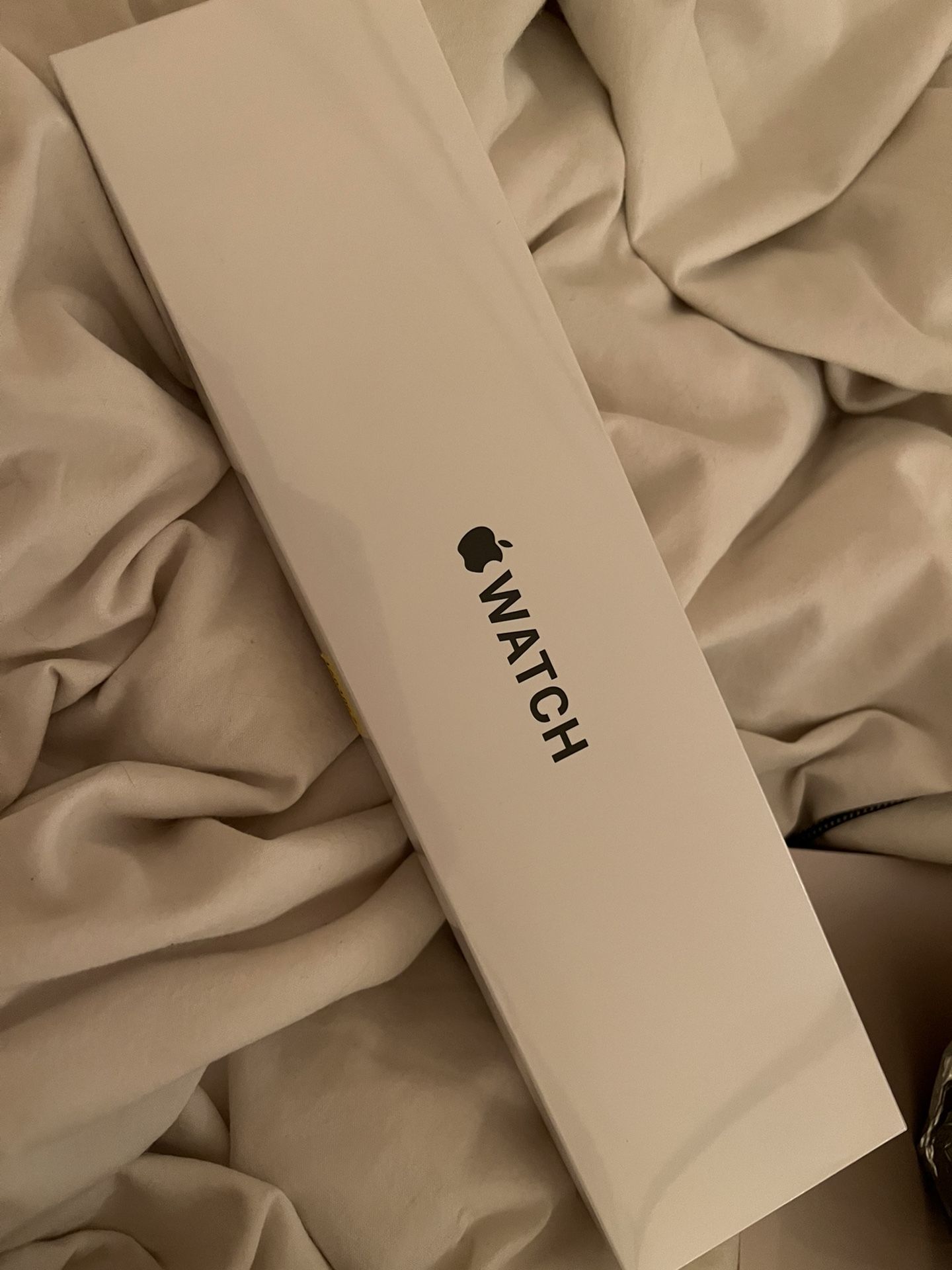 Brand New Unopened 44mm SE Apple Watch