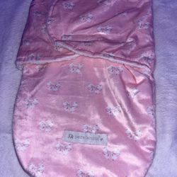 NB swaddles 