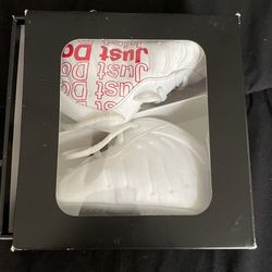 3c Lil Posite White /University Red