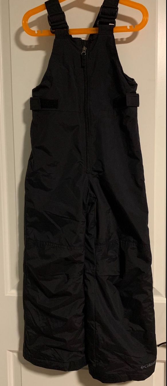 Kids Snowsuit Size XS 6-7