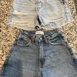 Women’s Abercrombie & Fitch Jeans
