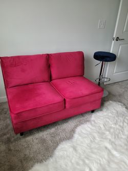 Love seat
