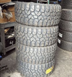 35 X 12.50 R22 Xcelent Set of 4 Brand New