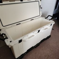 Pelican Elite Cooler 250 Qt