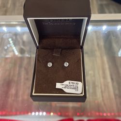 Jared 14 KT White Gold