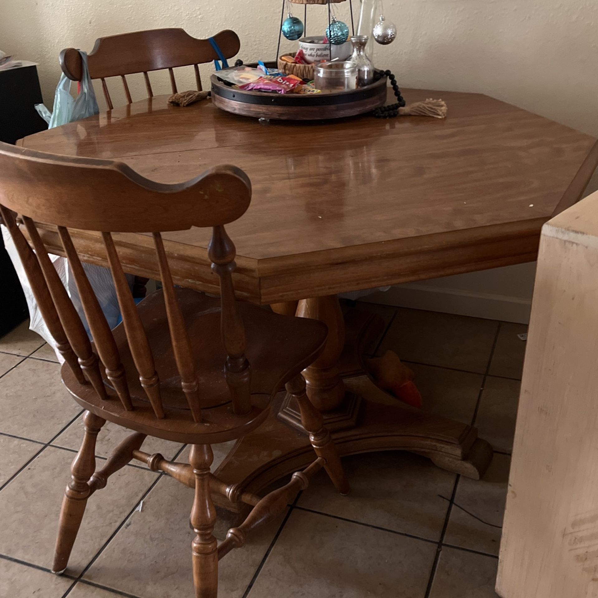 Kitchen Table 